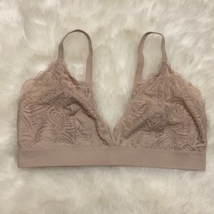 Old Navy Bralette 🌼